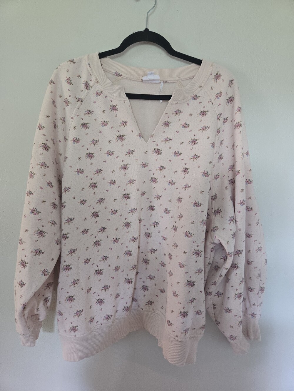 Out From Under Urban Outfitters Floral Pullover Sweatshirt L